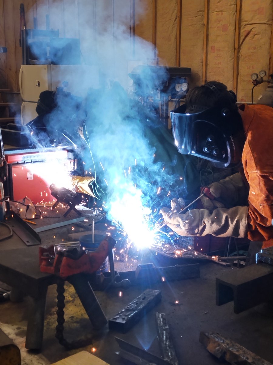 Clinton STEM tweet media