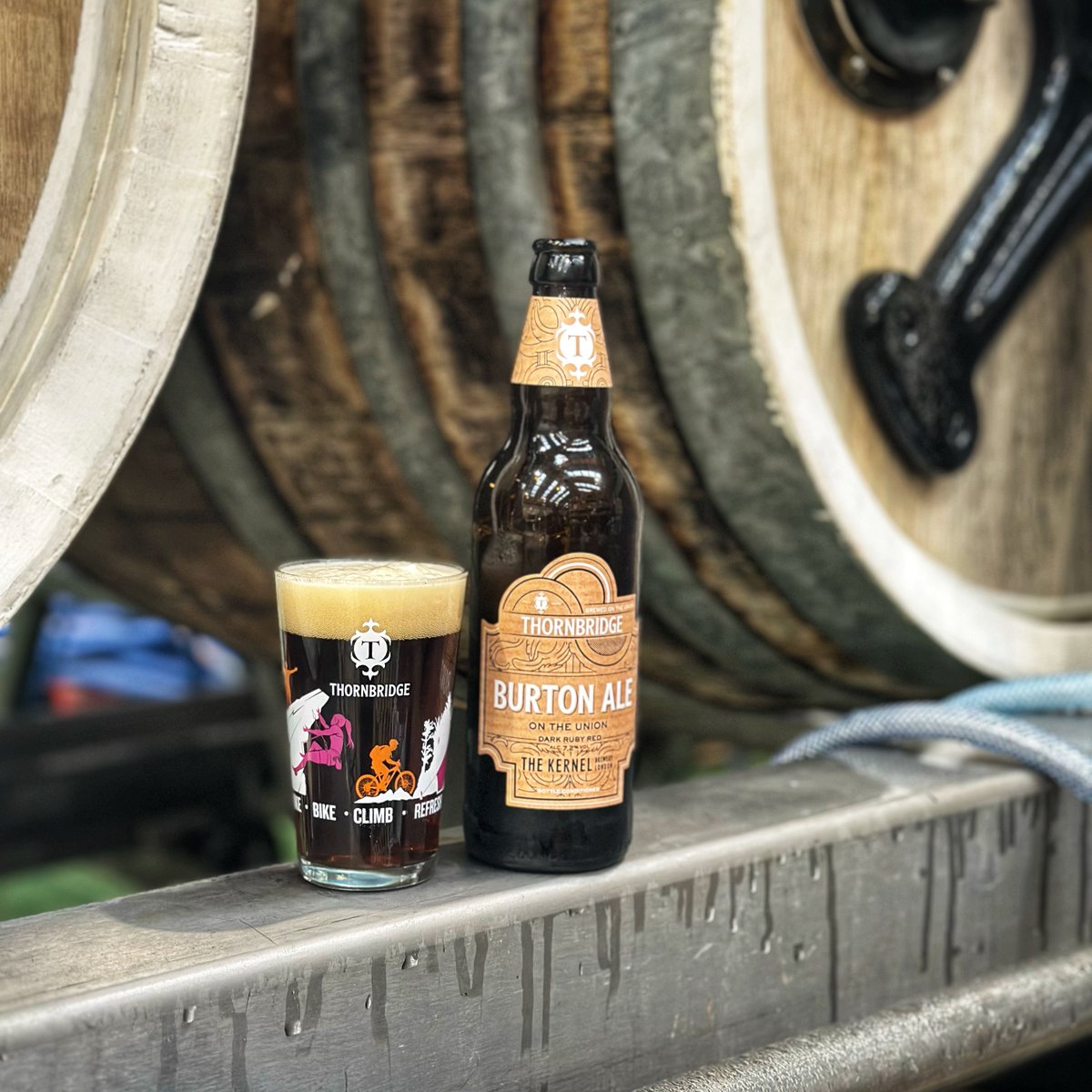 Burton Ale is now available in bottles!

This iteration, fermented on our union system, is malty, rich, and dark, with a gentle balancing bitterness from the hops. Roasted malts and special brewing sugars make our Burton Ale the perfect winter warmer.

🔗 thornbridgebrewery.co.uk/search?q=burto…