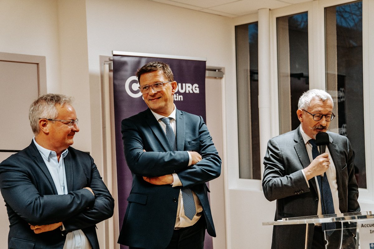HEBERT DOMINIQUE (@hebertdominique) on Twitter photo .<a href="/VilleCherbourg/">Ville de Cherbourg-en-Cotentin</a> porte de nombreux projets sur tous les temps de l'enfant, scolaire péri extra et cantine. Nous investissons massivement sur les locaux qui accueillent les milliers d'enfants. Après l'école Noblet il y a quelques jours nous inaugurons le centre de loisirs Asselin. .<a href="/VilleCherbourg/">Ville de Cherbourg-en-Cotentin</a> porte de nombreux projets sur tous les temps de l'enfant, scolaire péri extra et cantine. Nous investissons massivement sur les locaux qui accueillent les milliers d'enfants. Après l'école Noblet il y a quelques jours nous inaugurons le centre de loisirs Asselin.