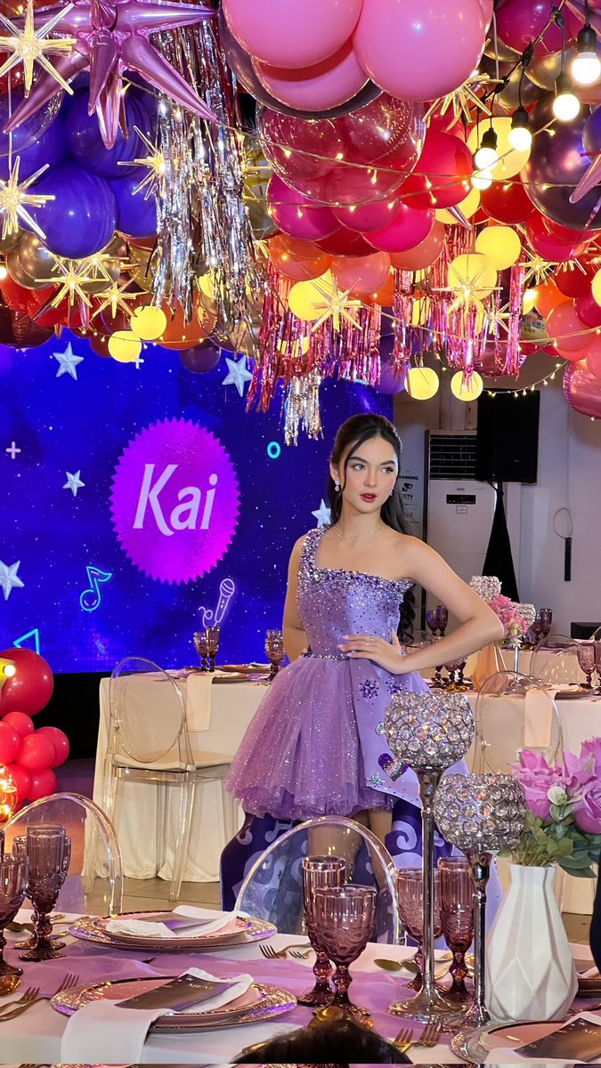 Kaisha is here!

DAZZLING DEBUTANTE KAI
#KaiTurns18 | <a href="/kakaimontinolaa/">kai ☆</a>
