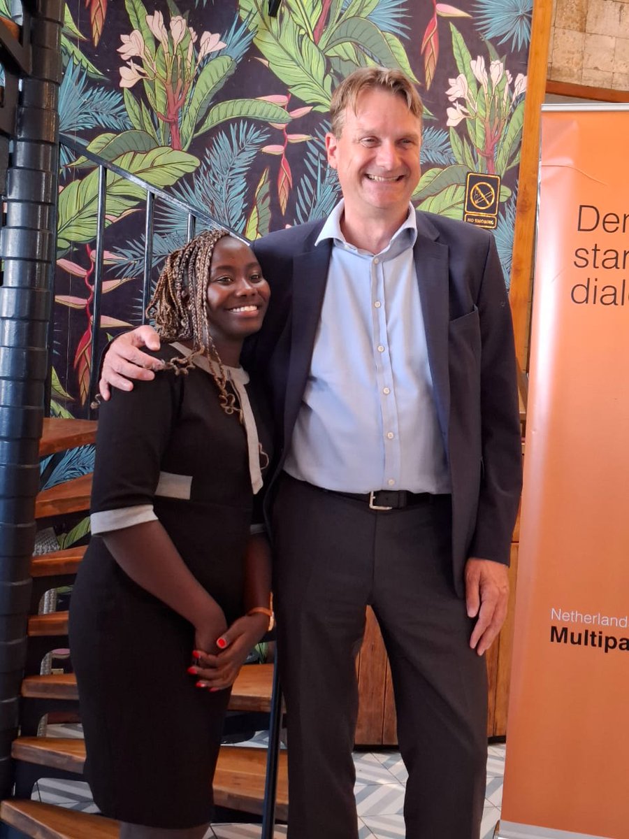 CarolineKemei5's tweet photo. @NIMDKenya brought us, #WYDE Democracy school Alumni again for Siasa Connect to have an informal chat on #Diplomacy and Celebrate #HumanRightsDay2024 with the @NLinKenya Ambassador Mr @HenkJanBakker3 

Happy to have facilitated a trivia &amp; shared an article on #16DaysOfActivism https://t.co/l1CE3yZbZq
