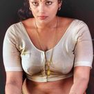 velamma_2's tweet photo. Traditional look #traditional #traditionallook #Sareelove #saree #SareeHot #SareeLover #sareeseduction #sareeaddict #sareefashion #sarees #housewives #desi #desiwallpaper #hot #hotwife #luststories #LustQueen https://t.co/PKllskGtMG