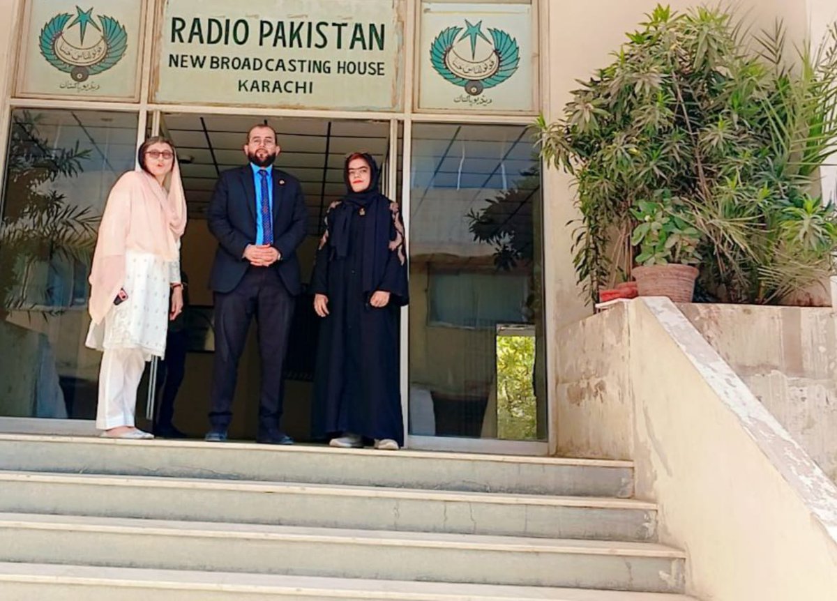 DrSaira's tweet photo. 🌟 Exciting News! 🌟

Hosting radio shows has always been my passion. I’m thrilled to share that I’ve rejoined Radio Pakistan FM 93 Karachi and launched my new show, “Baaton Ki Piyali May Yaadon Ki Chai”! 🎙️☕

Our very first guest was none other than Dr. Muhammad Hussain Habib https://t.co/pakwVEpcVk