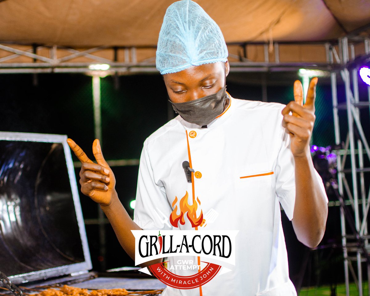 arewaafoodqueen's tweet photo. Do you know that the world's largest barbecue was over 13,000 pounds and was cooked for 12 hours straight?

#GrillACord #GrillingwithMiracle #Sarautaarewamina #GuinnessWorldRecord #LongestbarbecueMarathon #Kaduna #maisuya #RecordBreaker #Foodgirl #Nigeria https://t.co/yEHcRi13rd