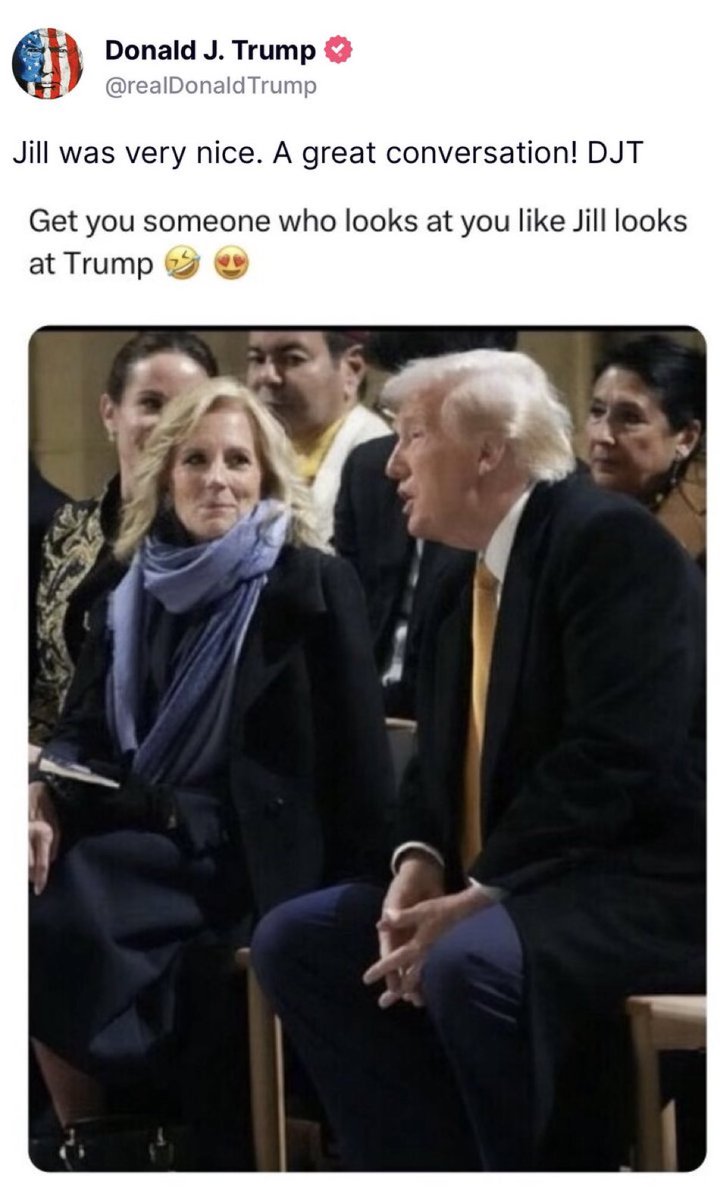 ConquerNicolas's tweet photo. Trouvez l’amour de votre vie… qui vous regarde comme Jill Biden regarde Trump. 😍✨

#Trump https://t.co/RKSgbGgof3