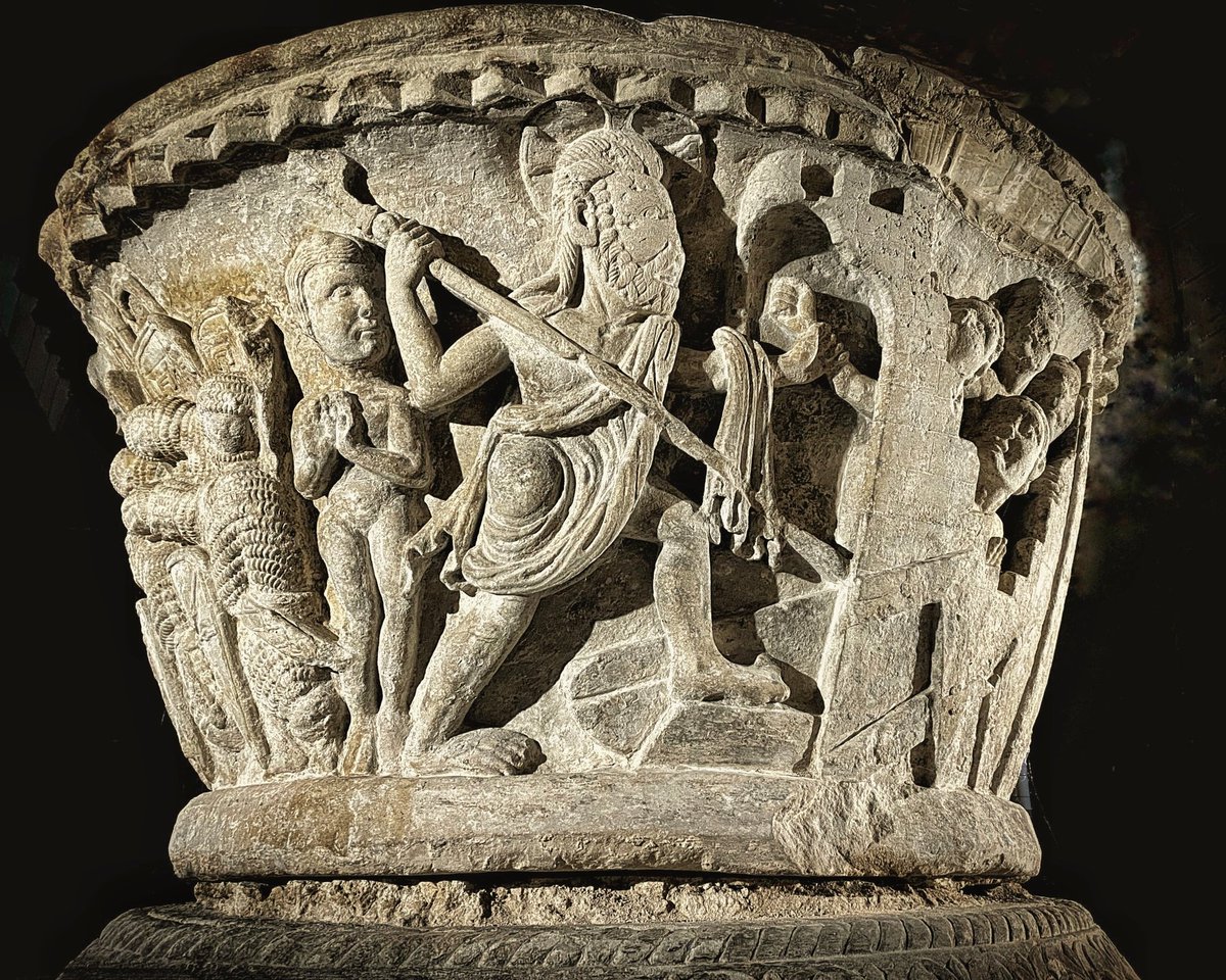 RomanicoEspana's tweet photo. Anástasis o Descenso de Cristo a los Infiernos para liberar a los justos: tema recurrente en la iconografía bizantina, no tanto en la románica, aunque alguna hay:
-Pila de Calahorra de Boedo (Palencia)
-Cámara Santa (Oviedo)
-Armentia (Vitoria)
-Catedral de Girona
#JuevesDePilas https://t.co/tecZyA7mEI