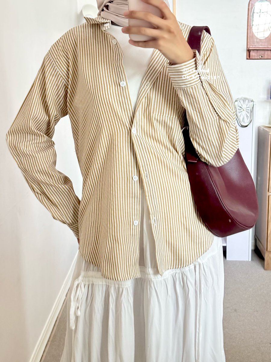 trennd's tweet photo. KEMEJA STRIPES tuh MUST HAVE ITEM Ter-VERSATILE di Lemari 🥰🫵🏻

Start from 50an nyaman dan gampang di mix and match ✨ https://t.co/ElT8PhjxwS