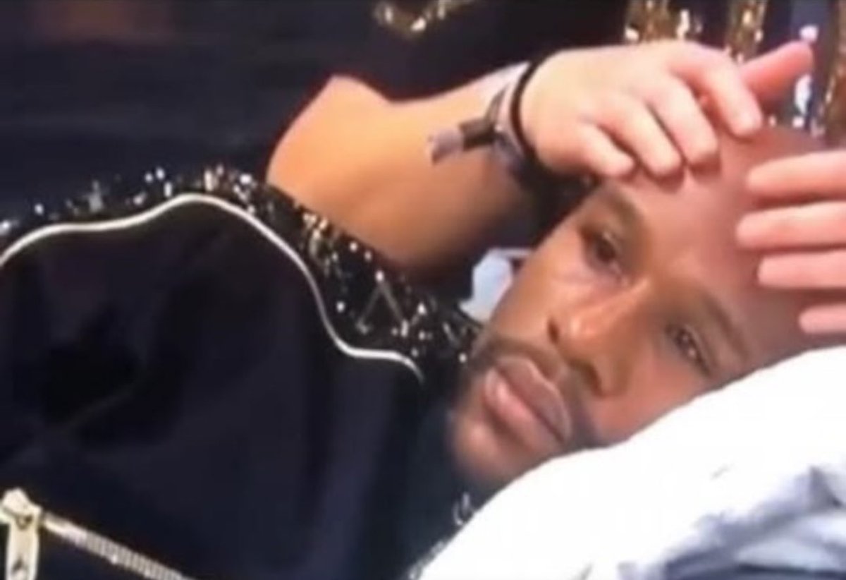 Hoodville tweet media