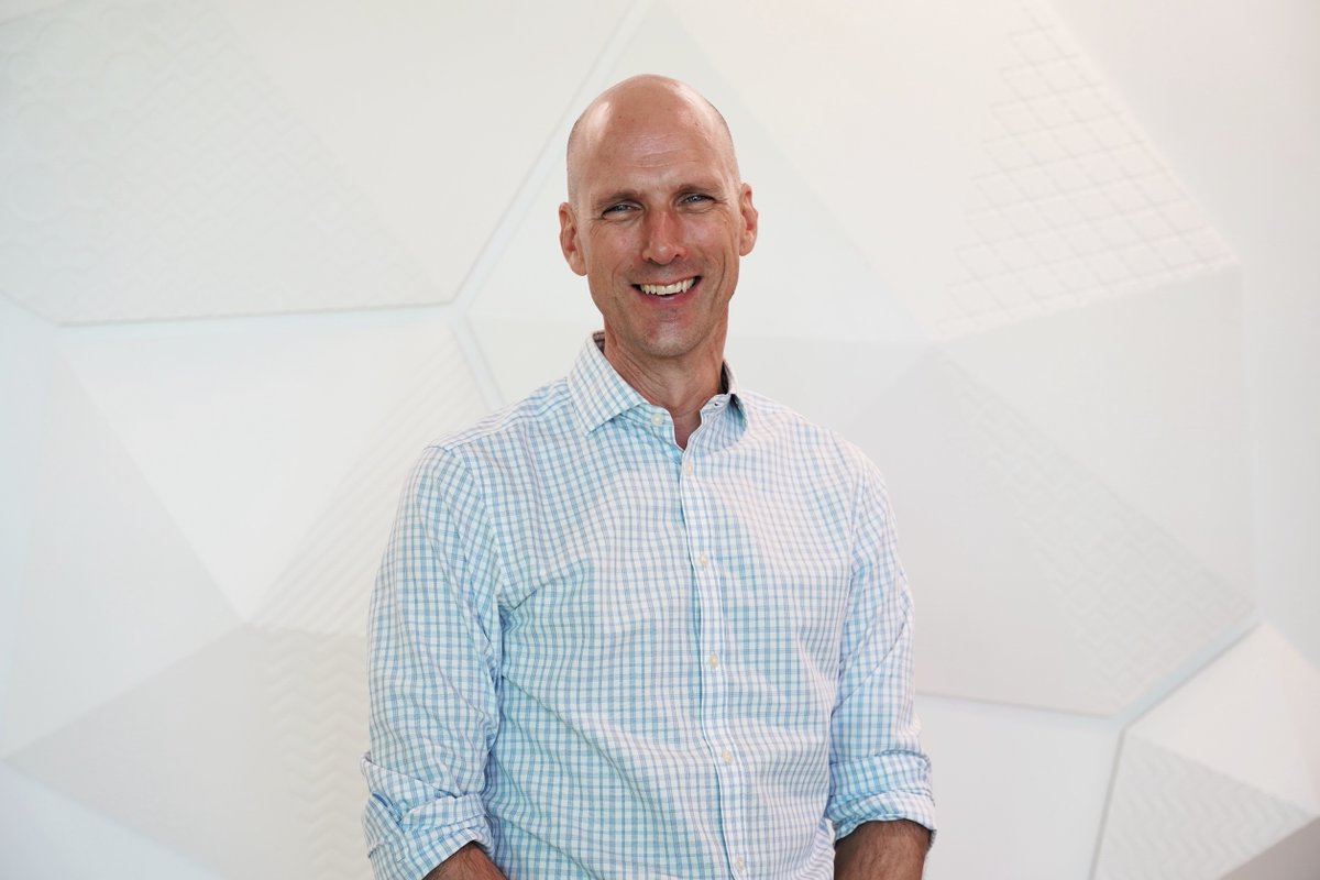 Congrats to our Centre Head Joost Lesterhuis on his promotion to Professor!

Prof Lesterhuis is a dual-trained medical oncologist &amp; cancer researcher aiming to identify new effective treatment combinations in cancer, focusing on immunotherapy &amp; surgery.

thekids.org.au/contact-us/our…