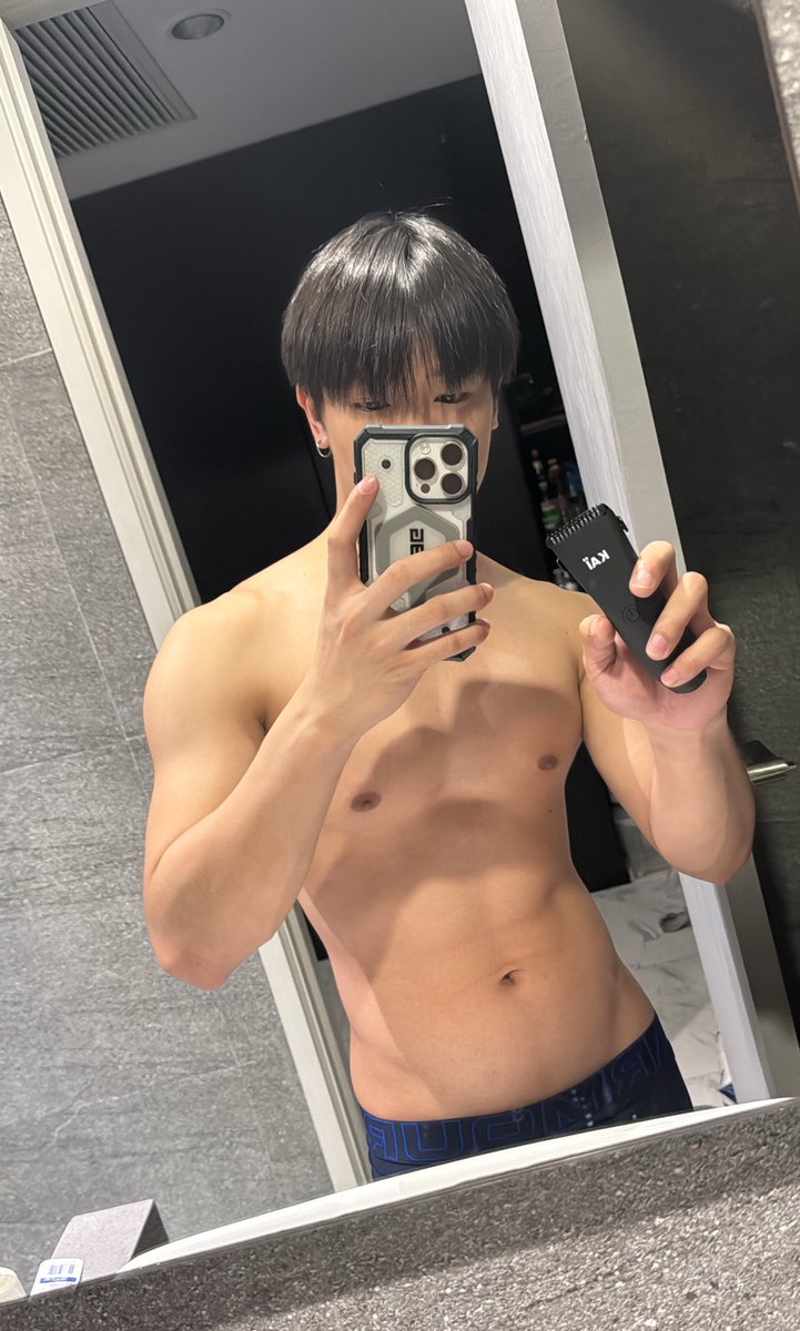 เครื่องเล็มขนน้องชายที่หนุ่มๆทุกคนต้องมีติดบ้าน <a href="/kaigrooming/">Kai Grooming</a> ด้วยนวัตกรรม Safetech สำหรับผิวบอบบาง ไม่บาด แถมยังกันน้ำ 100% น้องชายสะอาด แถมปลอดภัยแน่นอนค้าบ🥹🥹

วันนี้มีโปรโมชั่น 12.12 ซื้อวันนี้คุ้มแน่นอนค้าบ ถูกสุดๆแล้ว
s.shopee.co.th/7UztT35Yiy