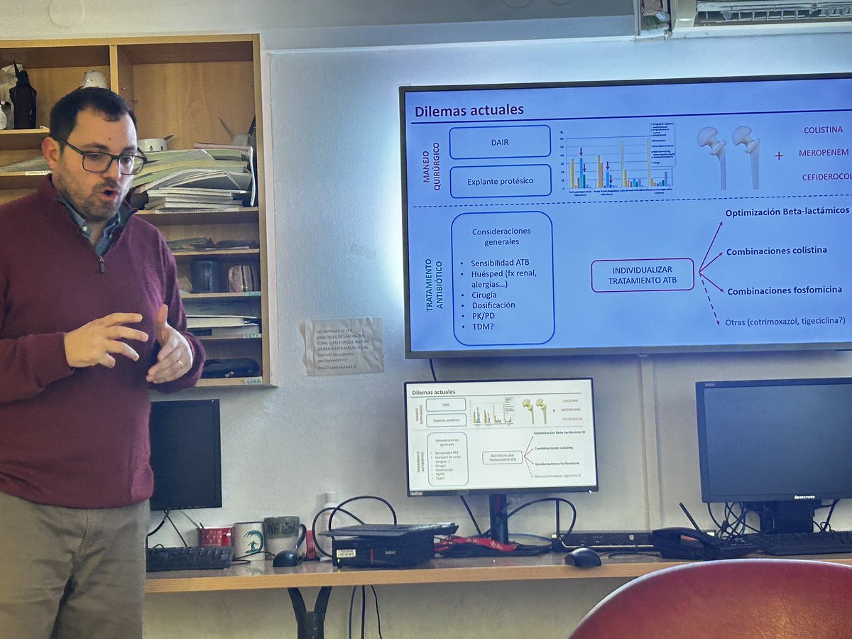 INFbellvitge's tweet photo. Ahir ens va visitar el Dr Joan Gómez, per parlar-nos sobre el tractament de la infecció osteoarticular per BGN multiresistents. https://t.co/OmDk2QhR4Y