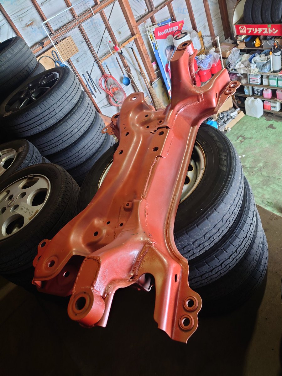keisuke0404san's tweet photo. 誰か車高調買わない？
車高短までいかないけど、そこそこ下がるよ？

クジラの骨も(25mm上げ加工メンバー)も。

20アルヴェル、50エスティマ用

ジャマダカラ、ヤスクスルヨ https://t.co/m6A1SKsey6