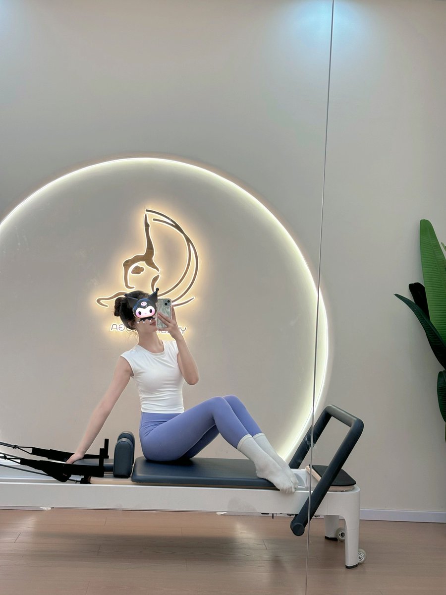 haimifeng's tweet photo. A Day in the Life of Pilates https://t.co/AzCrxDlf0B