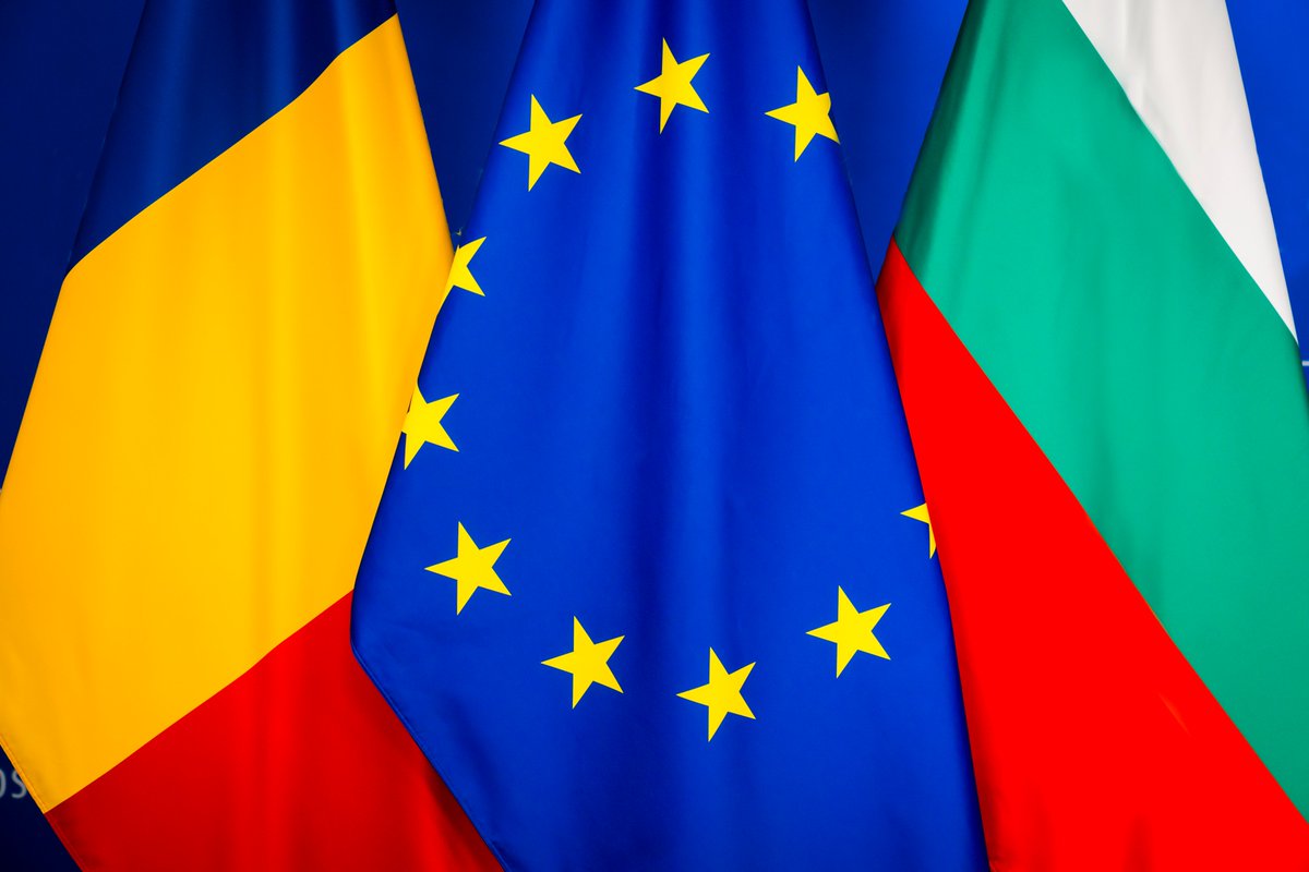 It’s done. It’s decided. It’s deserved.

Romania &amp; Bulgaria will fully join Schengen on 1 January 2025.

Congratulations to the people of both countries who have worked hard and long for this.

A stronger Schengen signifies a safer &amp; more united Europe.

#StrongerTogether 🇪🇺🇷🇴🇧🇬