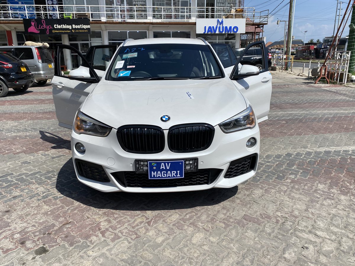 TUMEAMINIWA NA TUNAENDELEA KUFIKISHA BMW X1 2016 IMEFIKA

📞📞0658258082 UPATE KILICHO BORA ZAIDI