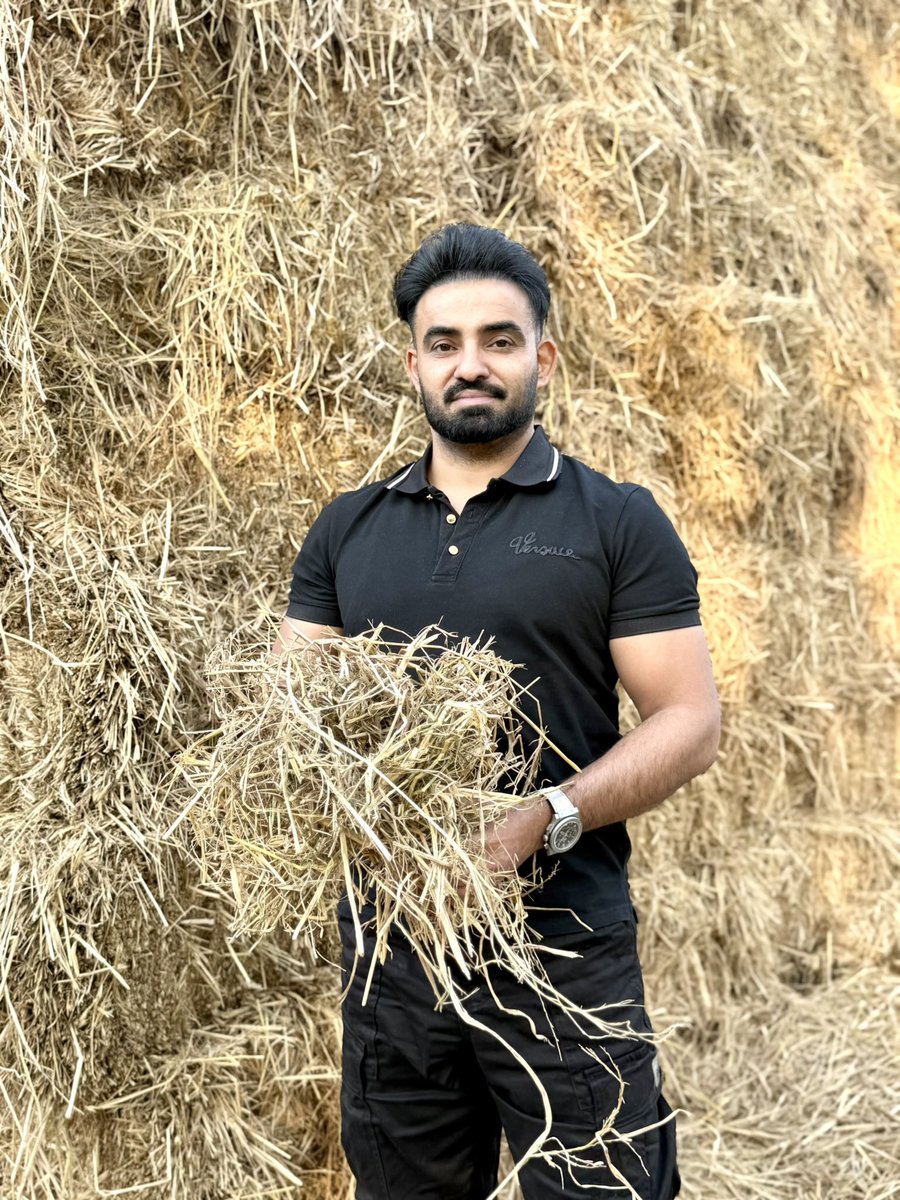 Resham Singh Anmol (@reshamanmol) on Twitter photo Tere pind theke utte paili jatt di ❤️ Tere pind theke utte paili jatt di ❤️
