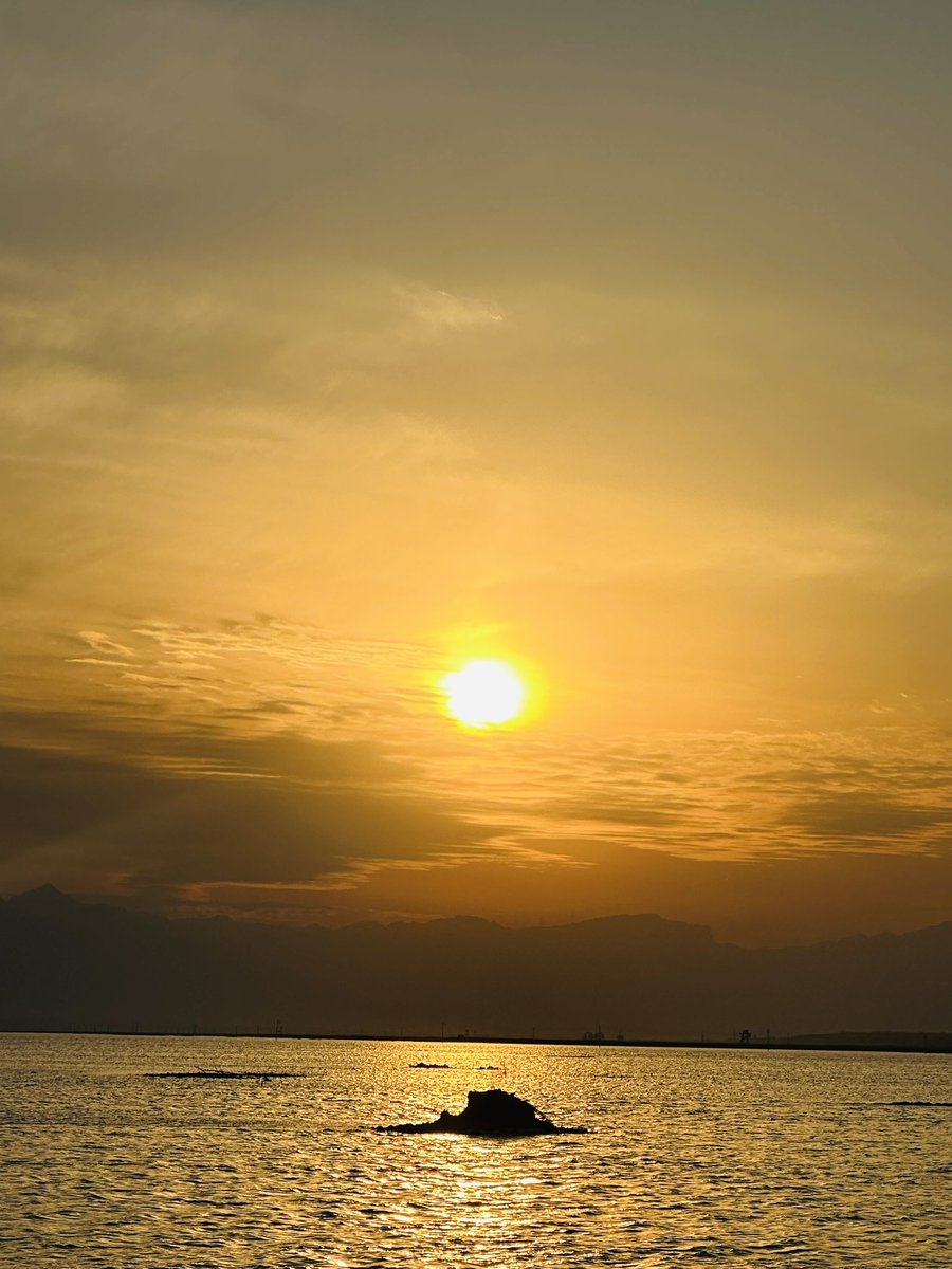 WhereSanmenxia's tweet photo. On the banks of the Yellow River. https://t.co/alhhantxAt