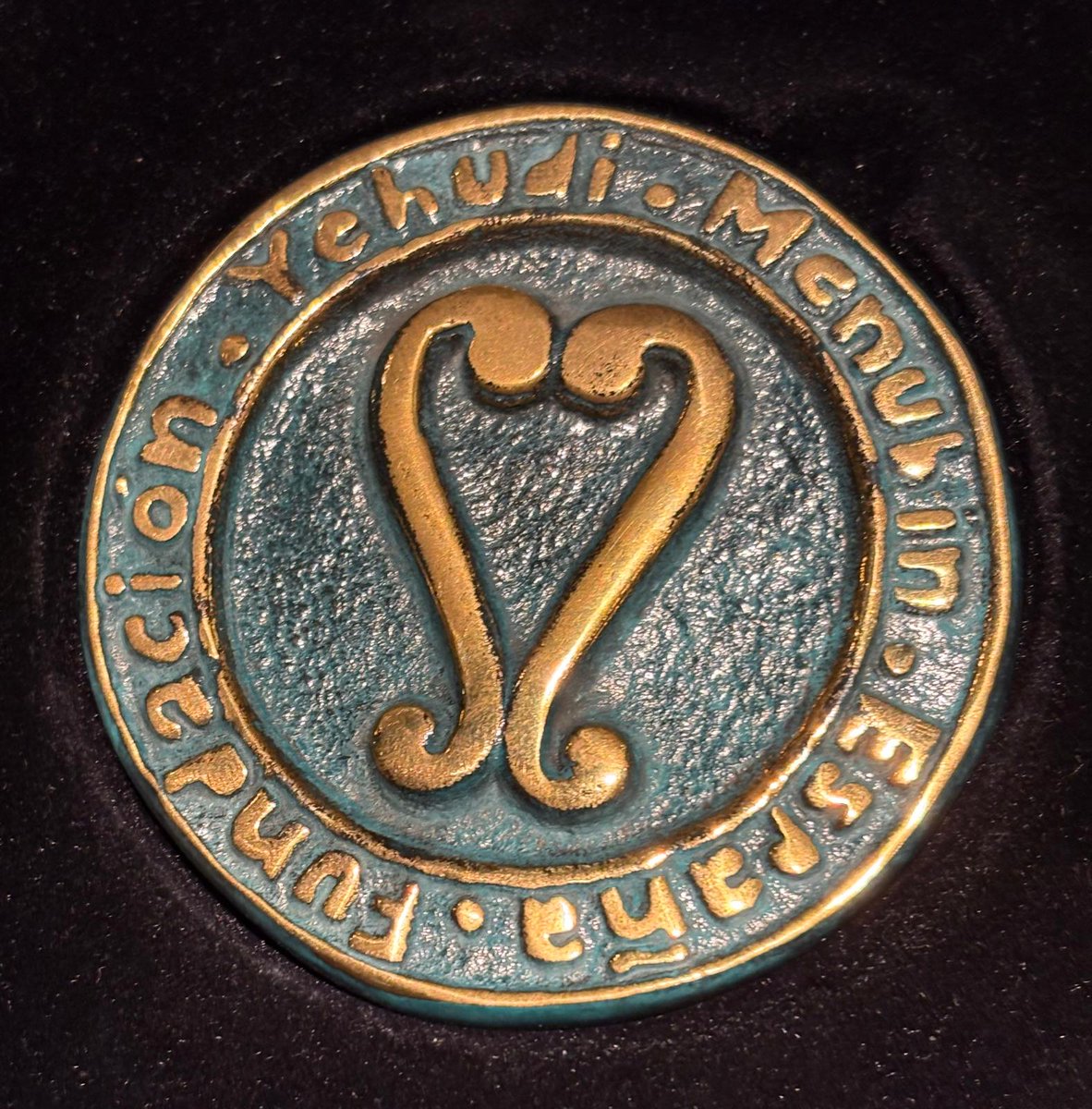 La Orquesta Sinfónica y Coro RTVE recibe el premio de la fundación Yehudi Menuhin.