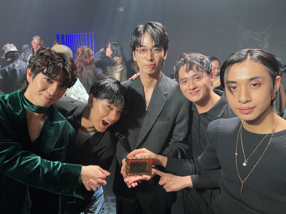 bright_gelz's tweet photo. What a great surprise to end 2024 and to start the coming year 2025! Totally unexpected!
Congratulations team #Patintero!
BREADWINNER BGYO BOYS
#ThePlayroom
#BGYO @bgyo_ph https://t.co/xFeppmHM0W
