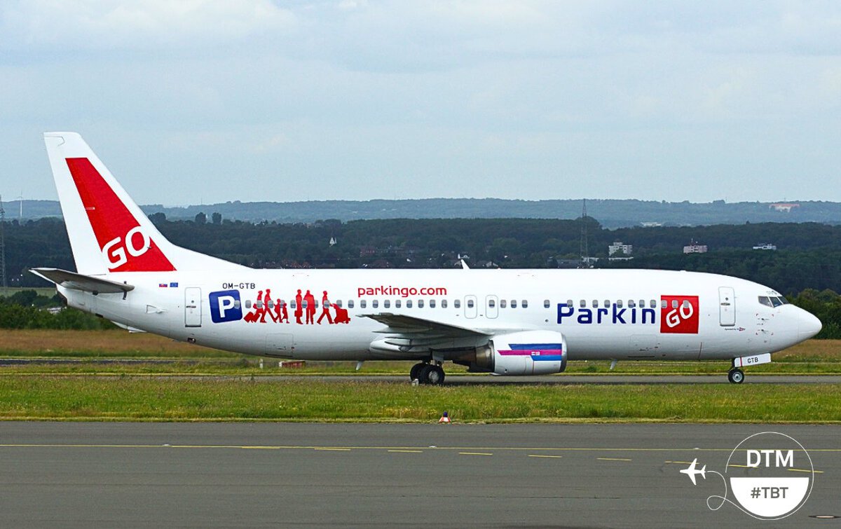 #Throwback ⏮️zu vergangen Zeiten, als die slowakische Go2Sky im Auftrag von Air Hamburg Flüge nach Ankara durchführte. Hier eine Boeing 737-400 in Sonderlackierung. ✈️

#dortmund #dtm #airport #aviation #planespotting #tbt #throwback #spotter #boeing 737