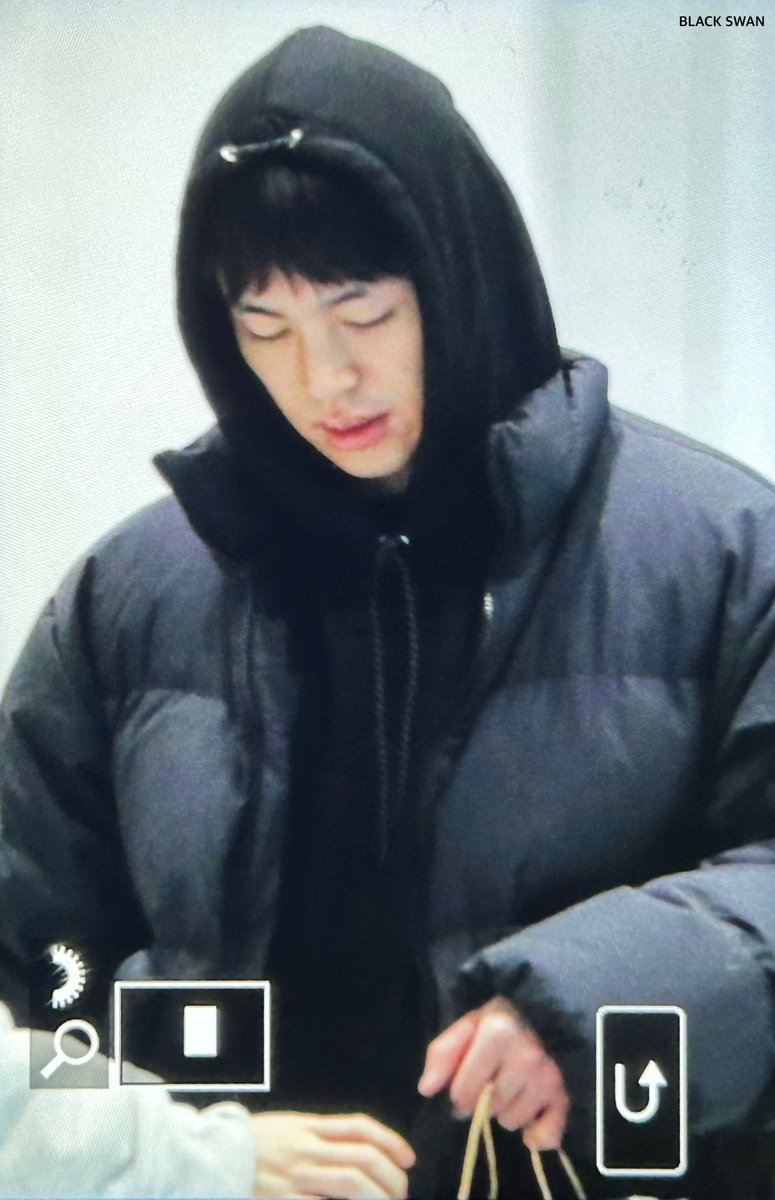 241212 🧡
내일 봐🧡
<a href="/tkwpcnfak/">구구내</a>  @JUNE_GOZARU_JP 
#구준회 #준회 #JUNE #ジュネ
 #iKON #아이콘