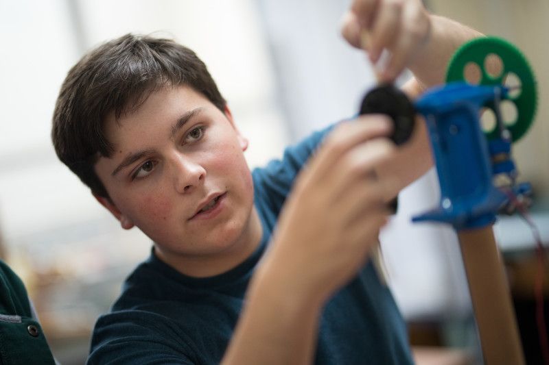 University of Dundee tweet media