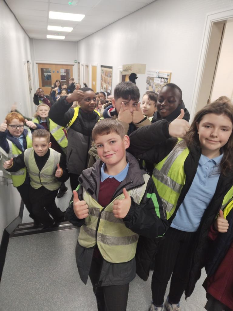 StStephens_Bury's tweet photo. Panto ready! #Hesbehindyou #ohnoitisnt #boo #hiss #Pinocchio #tistheseason #learninglovingandgrowing https://t.co/Fcieea72ae