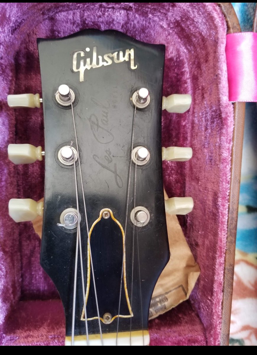 nagaimichi0's tweet photo. #あつまれGibsonの森
#Gibson
#CustomShop
#HistoricCollection
#LPR9 WC 2004y https://t.co/f7X86M3w8w