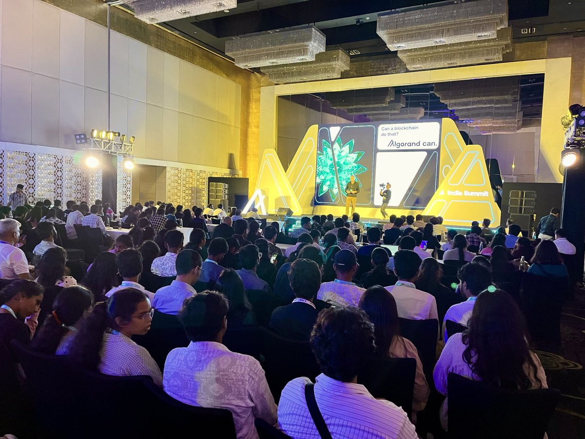 Astha_Yadav27's tweet image. Just mind-blowing days at @AlgoFoundation India Summit! 🇮🇳🚀 Judged dev tracks where startups are solving REAL problems - from financial inclusion to sustainability. India&apos;s blockchain scene? Over 1000 startups, $460M invested and innovations that&apos;ll change the world.#AlgorandCan