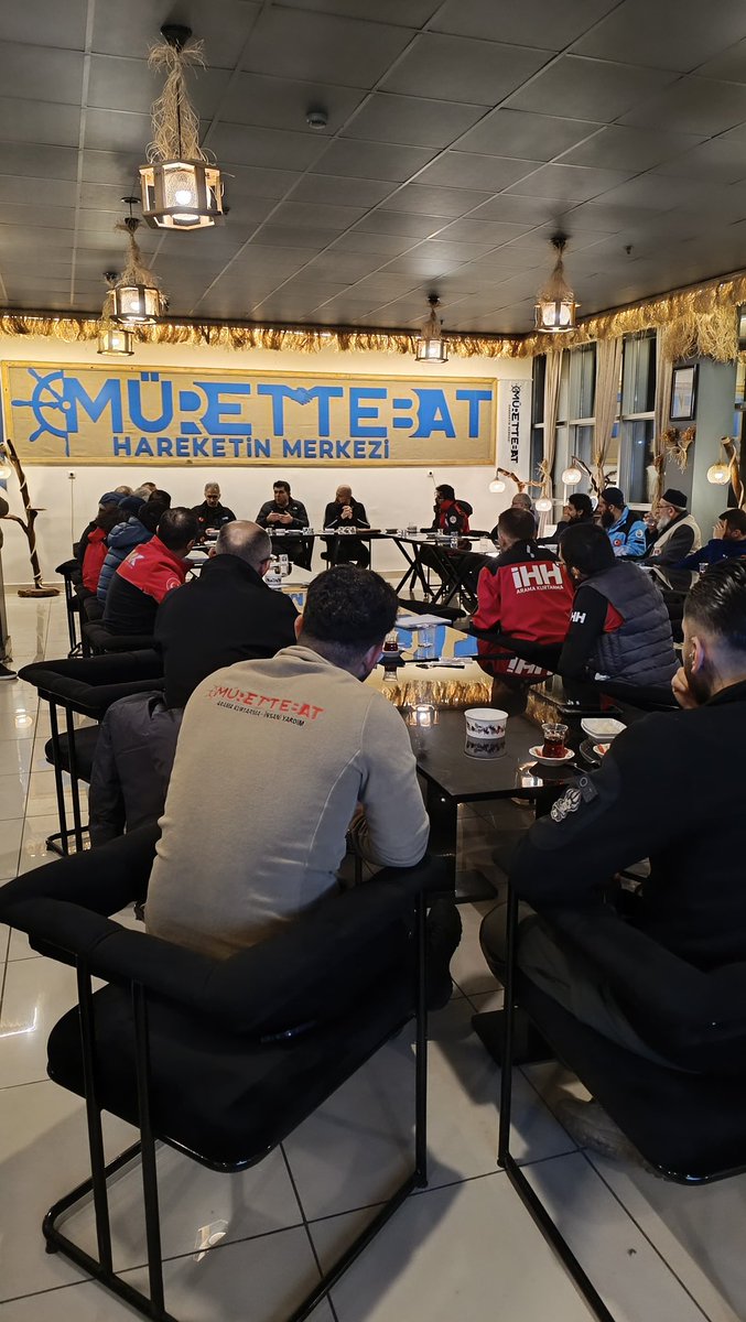 Murettebathm's tweet photo. Konya Afad İl Müdürümüz Birlik Müdürümüz Afad Ekibimiz Kamu Ve Sivil Toplum Kuruluşlarımızın Arama-Kurtarma Ekip Liderleri İle Bir Araya Geldik Önümüzdeki Günlerde Yapılması Planlanan Programlar Ve Afet Farkındalık Eğitimleri İle İlgili İstişarelerde Bulunduk.
 #MAK https://t.co/4eC4WCIq0U