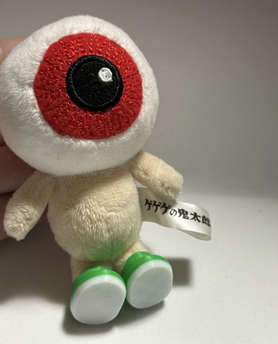 12/15(日) #arteVarie 117 東京　西1【ヒ25】

【作品紹介】
推し色カラーシューズ

シンプルなデザインなうえ、お求めやすい価格で頒布致します。
写真のは緑ですが、8色展開です

ぜひサークルに遊びに来てください☺️
#まるロジ