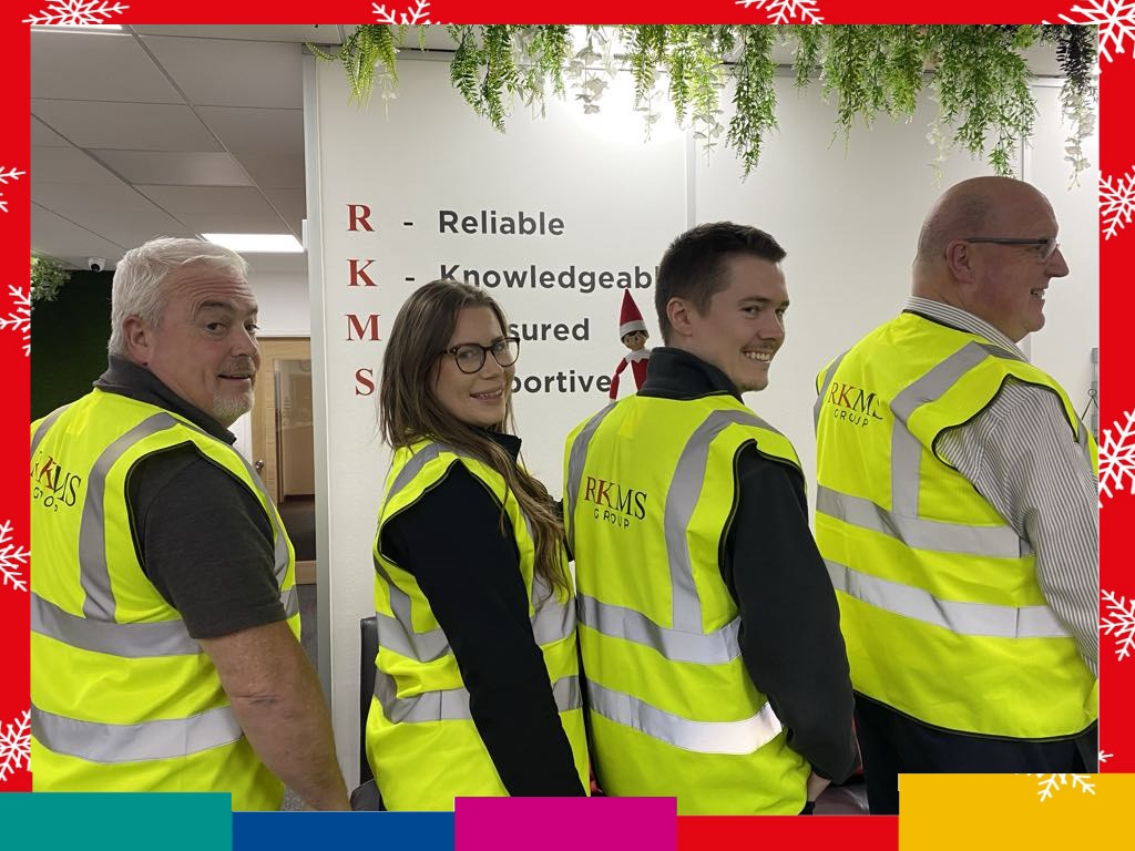Elf delivered <a href="/RKMSUK/">RKMSGroup</a> ' personalised hi-vis jackets and insisted on a photo shoot. Good to see the donations coming in for <a href="/BlackpoolCarers/">Blackpool Carers Centre</a>  Give a Gift Campaign, if you have a spare gift, please drop it off at one of the many collection stations around the Fylde