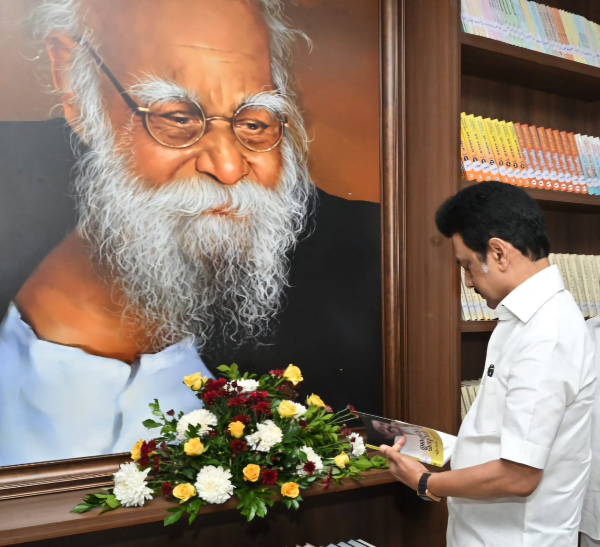 pulichangaduvj's tweet photo. வைக்கத்தில் பெரியார் நினைவகம் மற்றும் நூலகம் திறப்பு.! 

#Vaikom100 https://t.co/rgFcy9oOwx