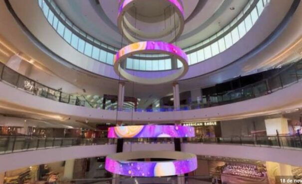 DigitalAVMag's tweet image. Daktronics crea la espectacular pantalla Led de cinco anillos para Dubái Mall
digitalavmagazine.com/2024/12/12/dak… @Daktronics @emaardubai @TAITTowers @TheDubaiMall #digitalsignage #displayLed #DubaiMall