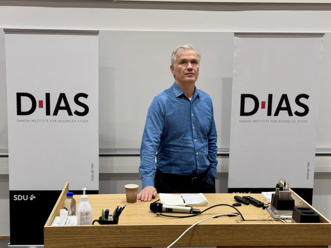 Jonas Bering Liisberg at DIAS
