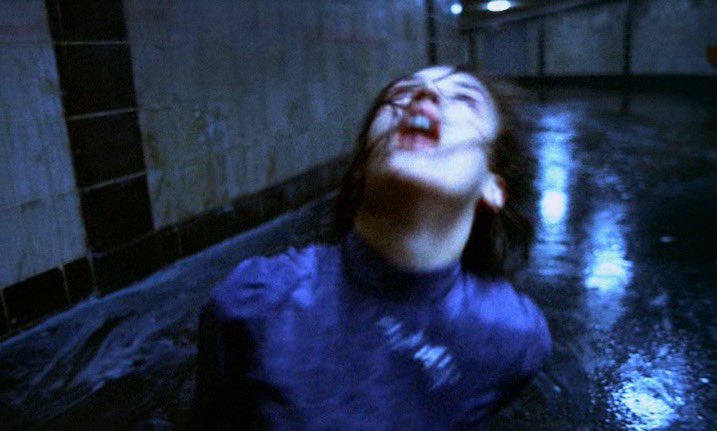 Jopolkadot's tweet photo. Possession

Andrzej Żuławski
1981 https://t.co/xcd4iKGwuv