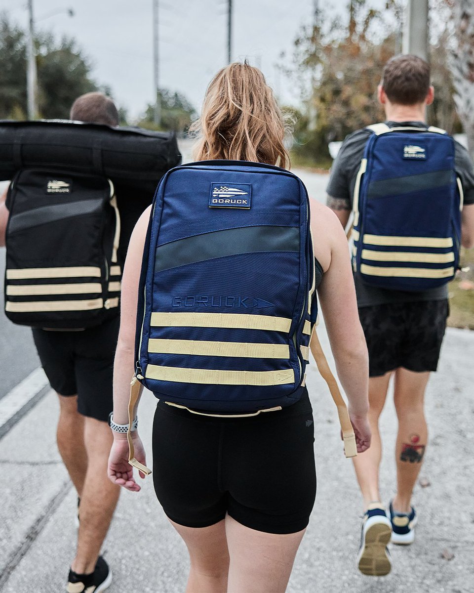 GORUCK's tweet image. GO ARMY, BEAT NAVY 🏈 We're dropping two new gear color options — Who are you gonna represent? We gravitate toward people who push themselves to the absolute limit, and our gear is always built with them in mind. 

#GORUCK #ruck #army #navy