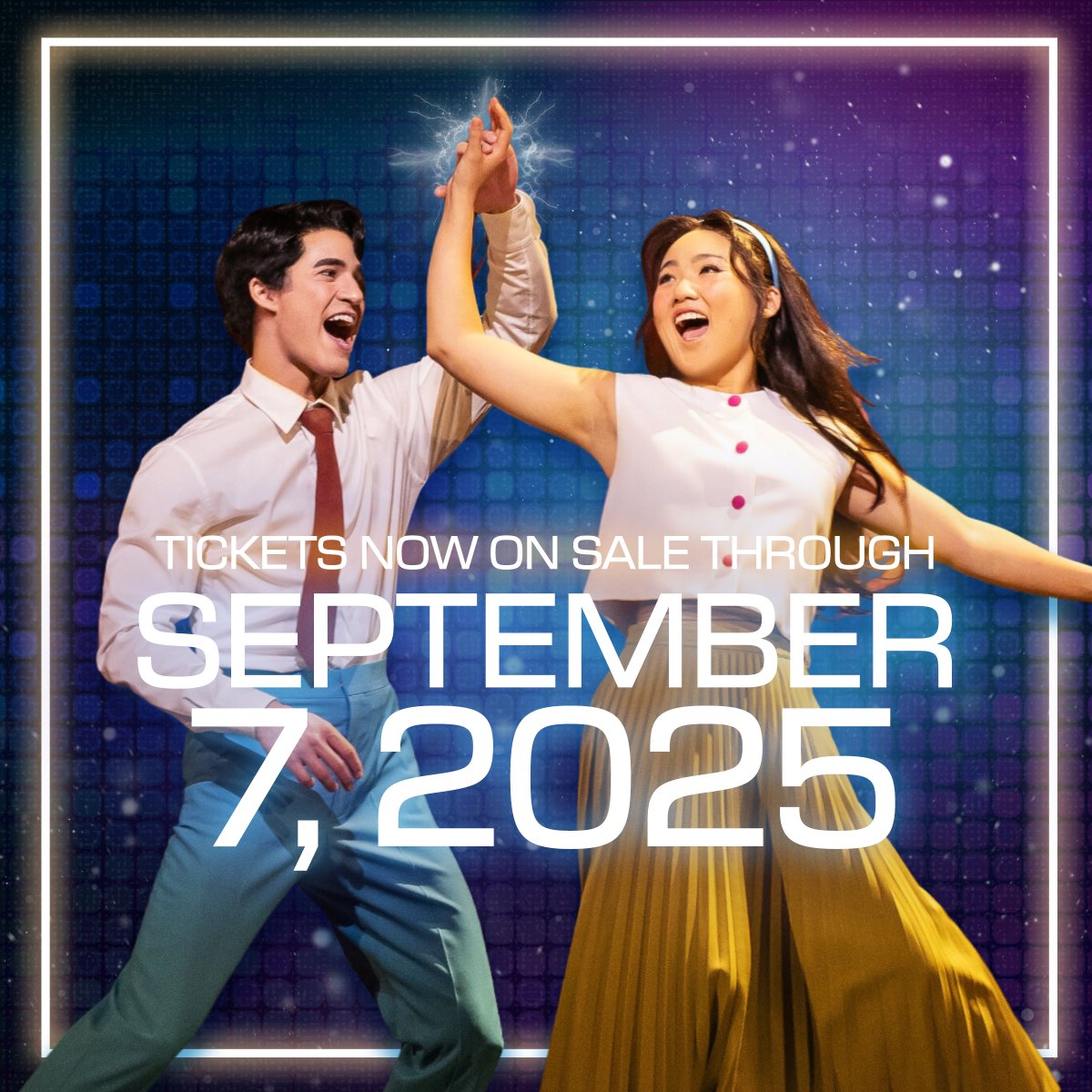 A firefly's light can't burn out too quickly 💜🤖🪴

#maybehappyending #darrencriss #helenjshen #hwaboon #musicaltheatre #broadway