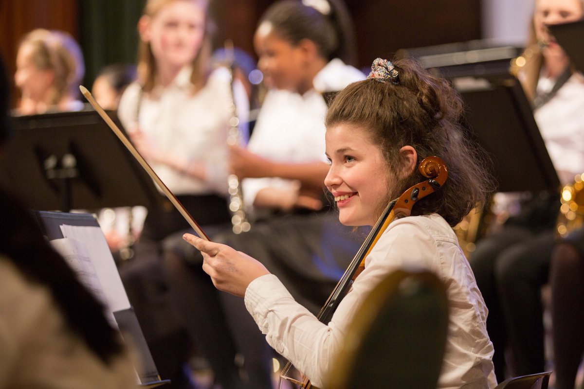 CLCArchive's tweet image. Tonight is the highly anticipated annual CLC Christmas Concert!🎶 

In celebration, we&apos;re looking back at these Christmas Concert photos from 10 years ago.

#ChristmasConcert #Concert #Music #ThrowbackThursday #Christmas