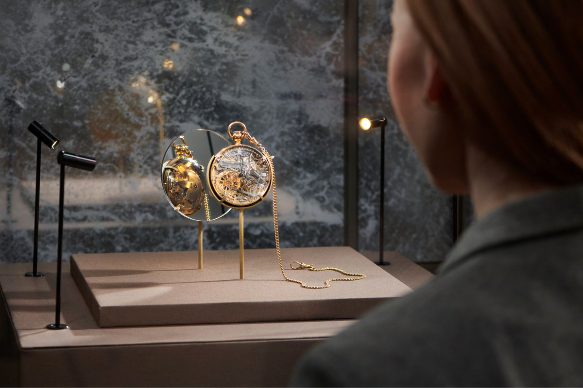 sciencemuseum's tweet image. Versailles: Science and Splendour opens today! ✨ 

Explore the opulence of Versailles and see the Palace in a new light - from marvellous objects to inspiring human stories, discover how science played a vital role in projecting power for the French monarchy.

Book your tickets…
