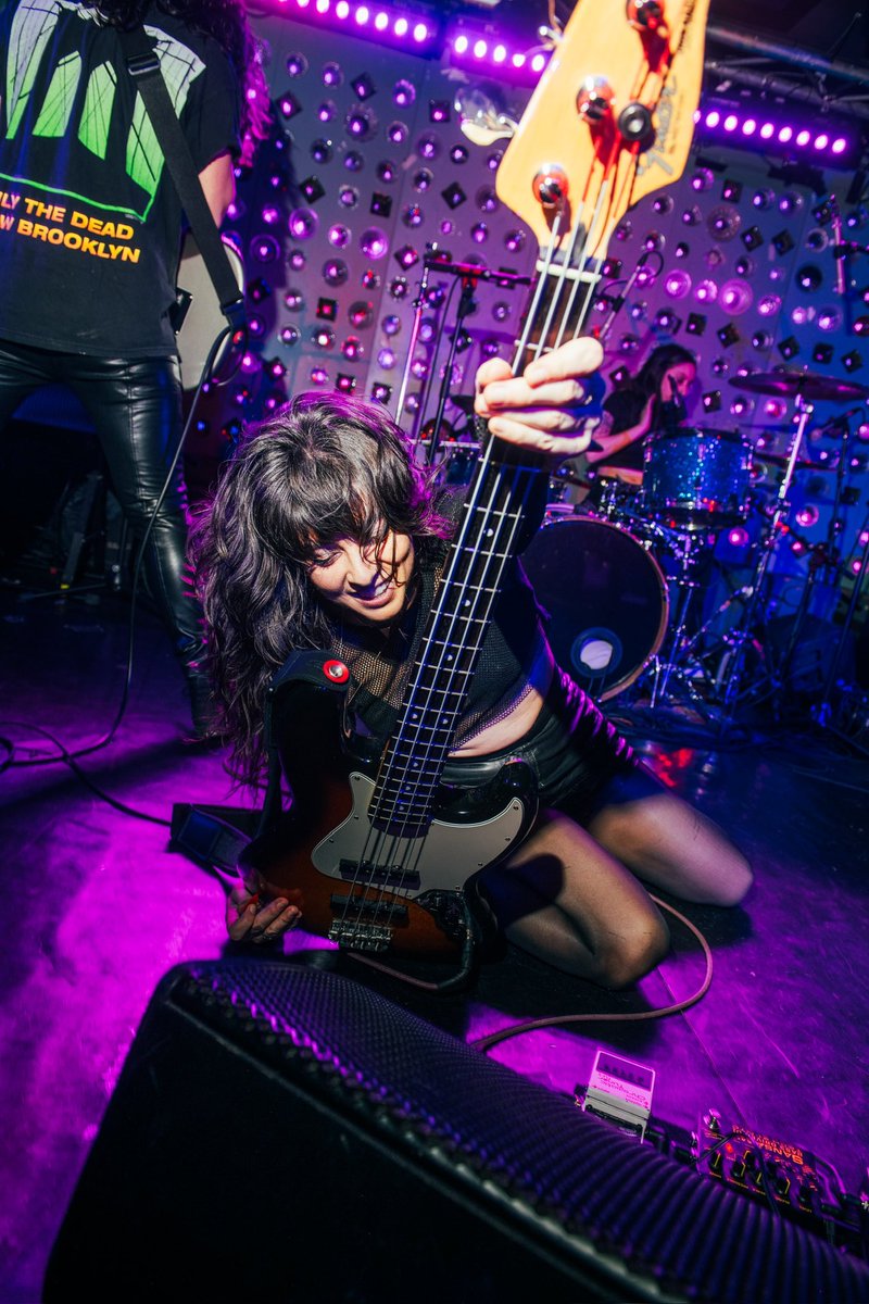 Playing Pet Shop in Jersey City tonight for the <a href="/lookatmyrecords/">Look At My Records</a> holiday party! Music at 8, we’re on at 9! 🎄💃🏻🎅🏽🍻
Pic by <a href="/NickKarpPhotos/">Karpe-Diem</a>