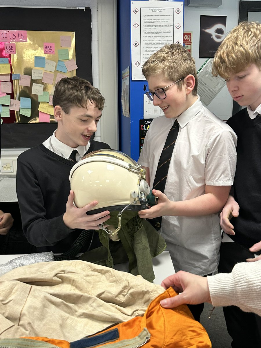 Bo'ness Science tweet media