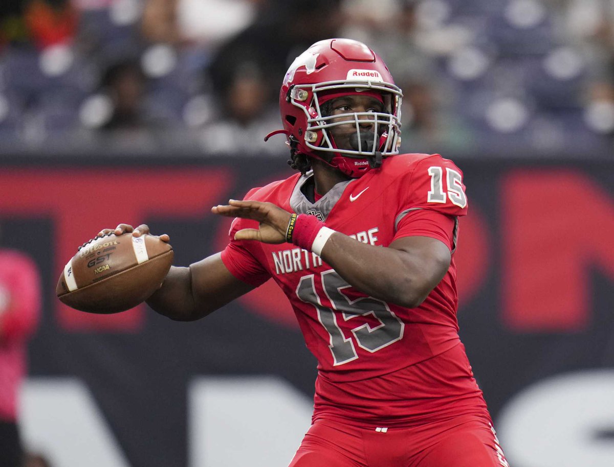 Kaleb Bailey, Kaleb Burns, Brian Randle earn top honors from Touchdown Club of Houston dlvr.it/TGlGtS