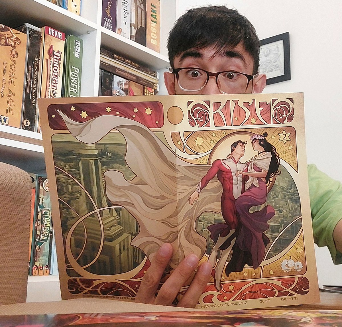 Llegaron estas maravillas por correo!
🔥💜💥
Amazing work by our team <a href="/PWatchPress/">Trevor Fernandes-Lenkiewicz ⏱️ Pocket Watch Press</a>, Ryan Best and <a href="/porrafabizinha/">Tiny Soprano</a> on creating a comic series that reaches for new heights.
There's still time to back Rise #3 on Kickstarter, go check it out!
kickstarter.com/projects/thehe…