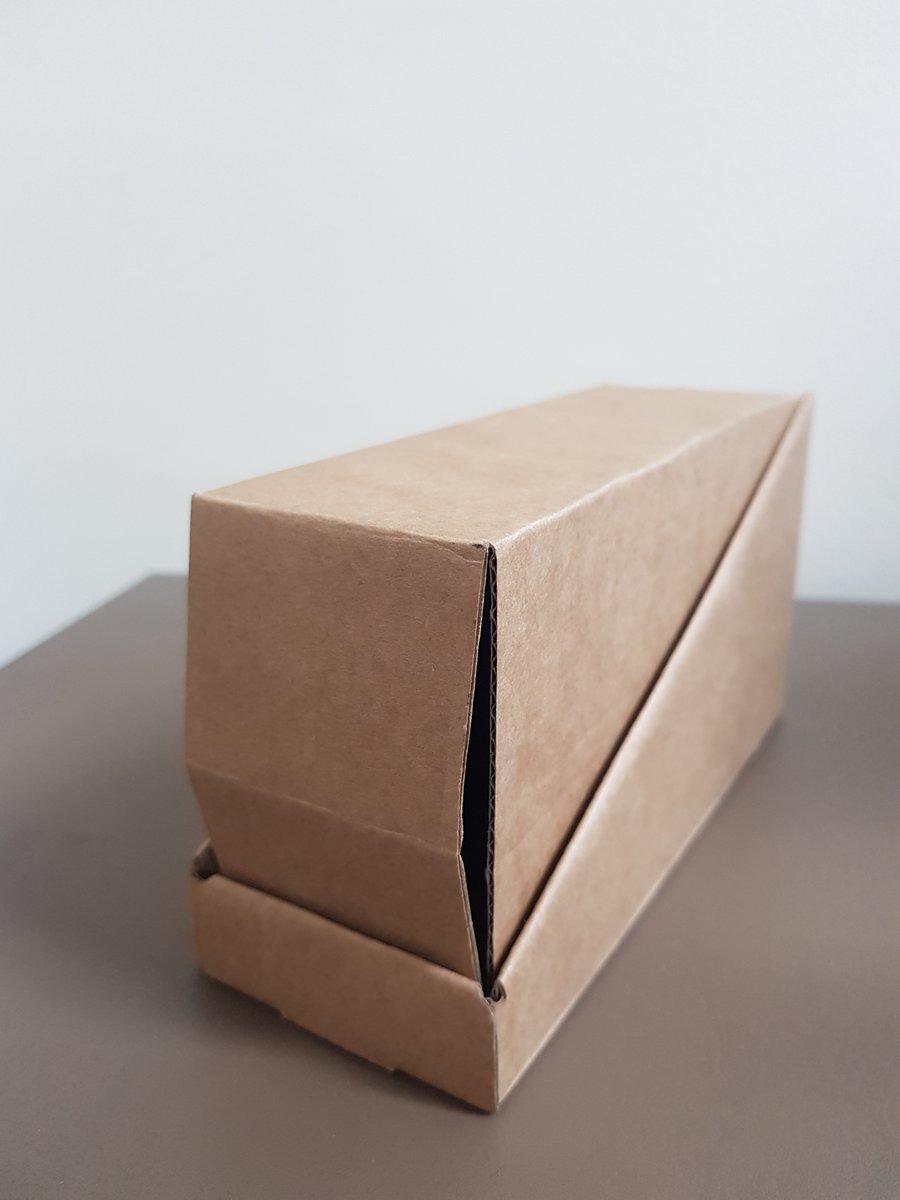 teakcroft_ltd's tweet photo. Here at Teakcroft our Business Development Manager loves visiting our customers, particularly when the customers provide a stern test regarding their packaging requirements. @pumpstchocolate  is a prime example of this. 

#boxes #design #packaging  #packagingdesign  #bespoke https://t.co/Obs9epjhIg