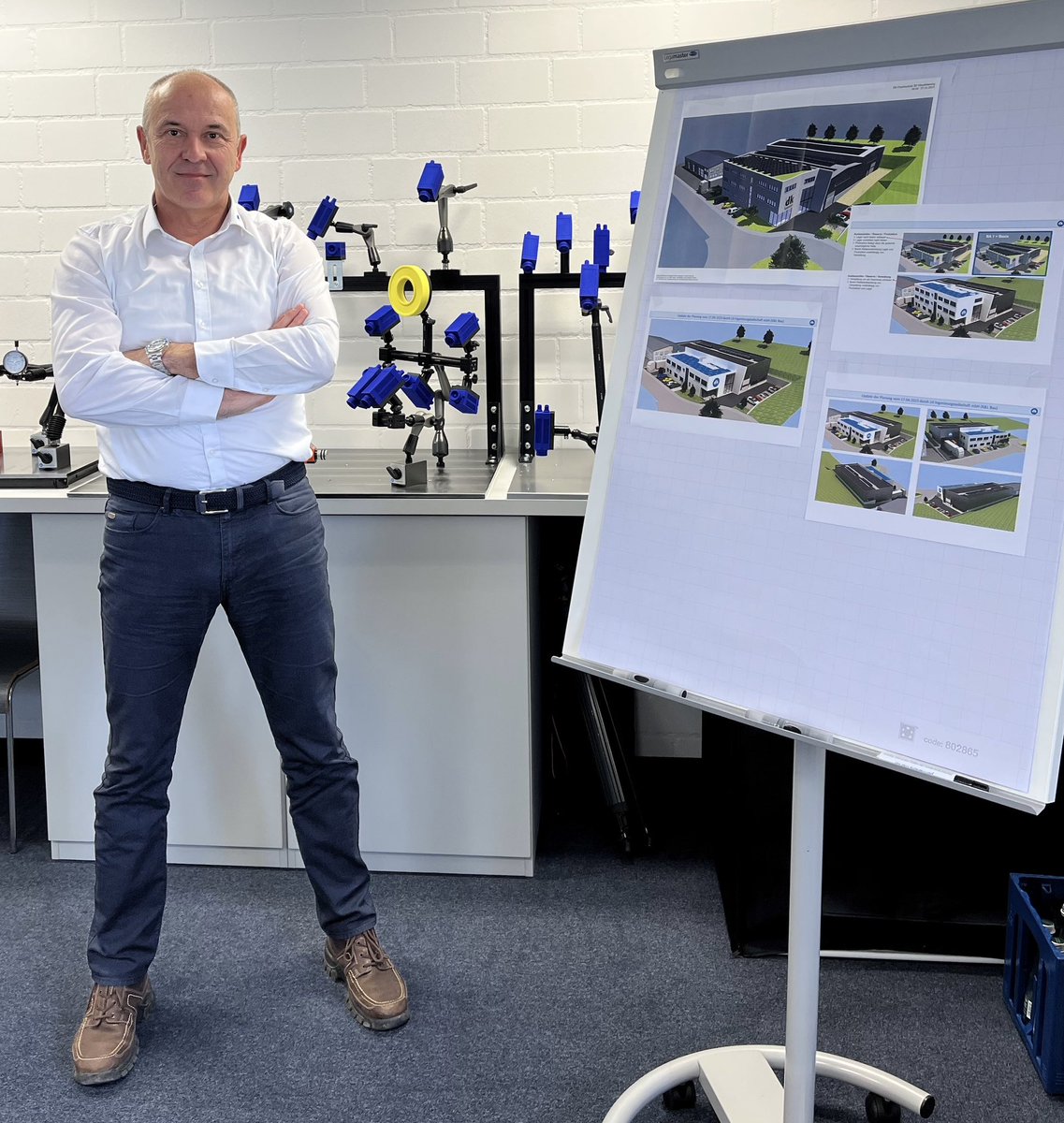 Last week, our Business Development Manager Oliver Scheel visited dk Fixiersysteme GmbH &amp; Co. KG in Reutlingen. We are very excited about the future activities of dk Fixiersysteme and wish every success for their exciting new projects. Thanks again for your time#EMVA #EMVAonTour
