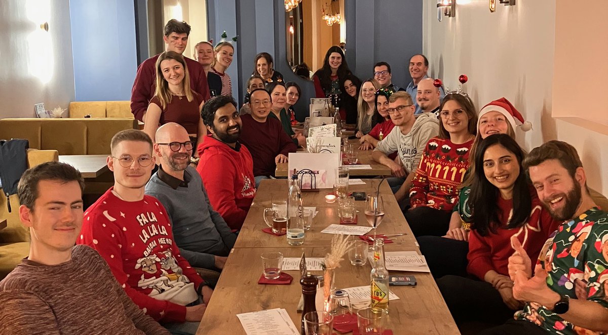 Sandra Hake tweet media