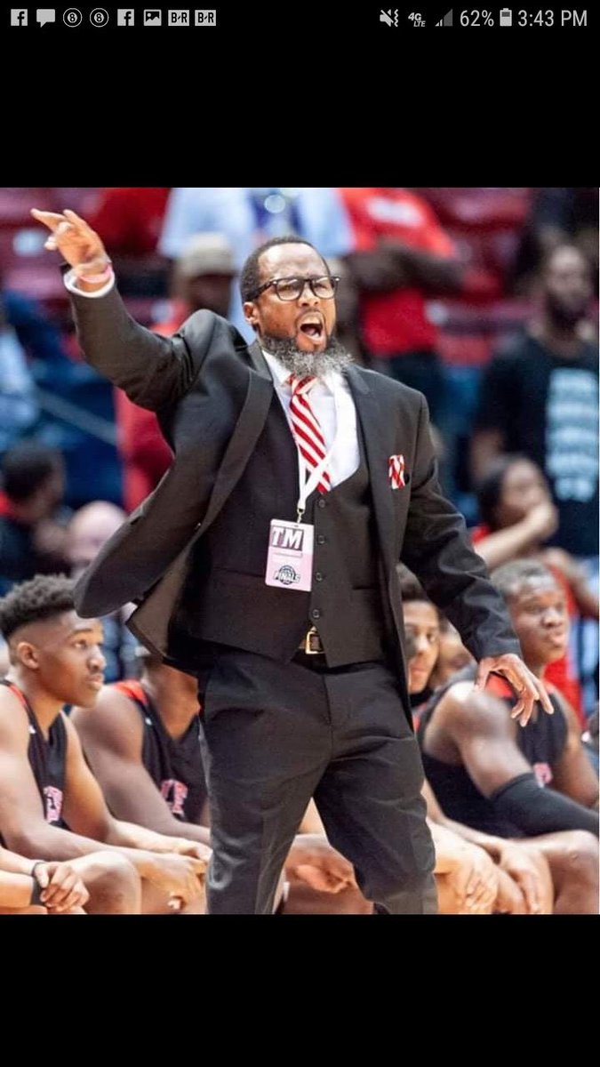 Congrats to our  Head Coach and Athletic Director Bryant Johnson on receiving his Masters Degree this morning in Social Science from the University of West Alabama. Congratulations