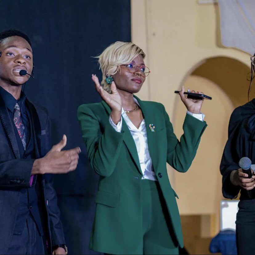 Leadbowenuni's tweet image. THROWBACK THURSDAY!🤩
Transforming lives, one LEAD Conference at a time!😌
Happy people, inspiring moments and unforgettable connections!
You cannot afford to miss LEAD Conference, 2025!👀

#leadconference #leadership #change #selfdevelopment #tbt