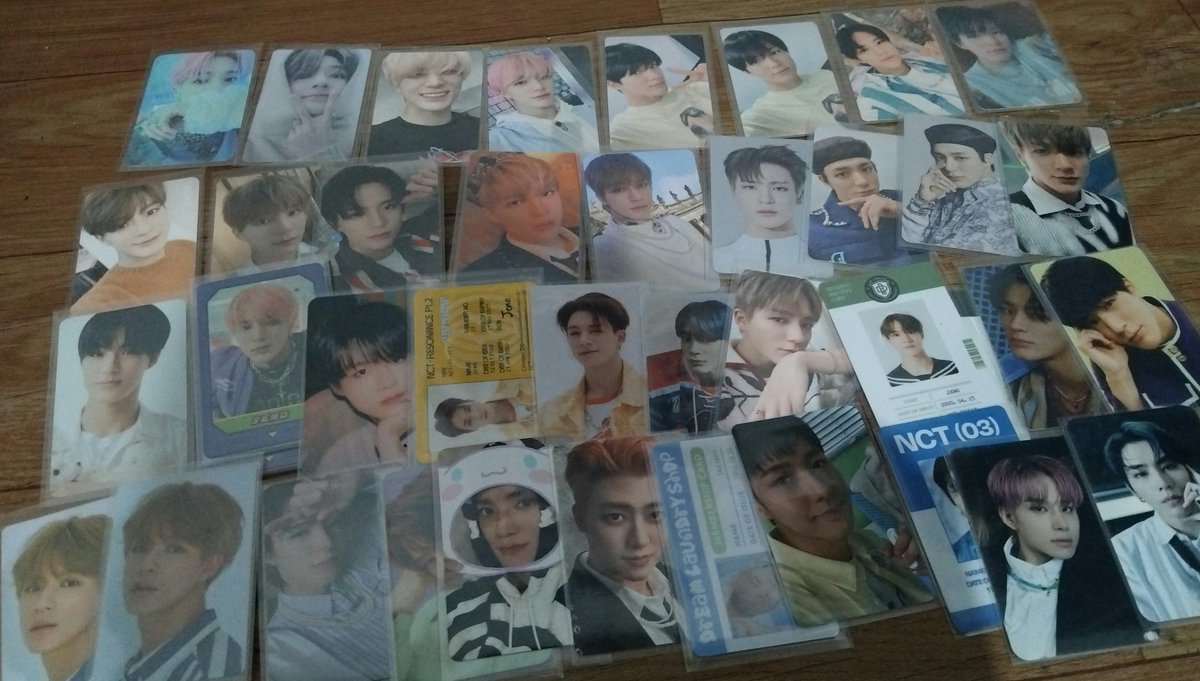 Jenyo_it's tweet photo. { help rt kalo lewat 🙏 }

[ wts // want to sell]
         
wts aab photocard pc jeno nct jaehyun jaemin renjun nct dream

[💸] price offer aja
[📍] tangerang, bisa 🍊 https://t.co/0p831laso3